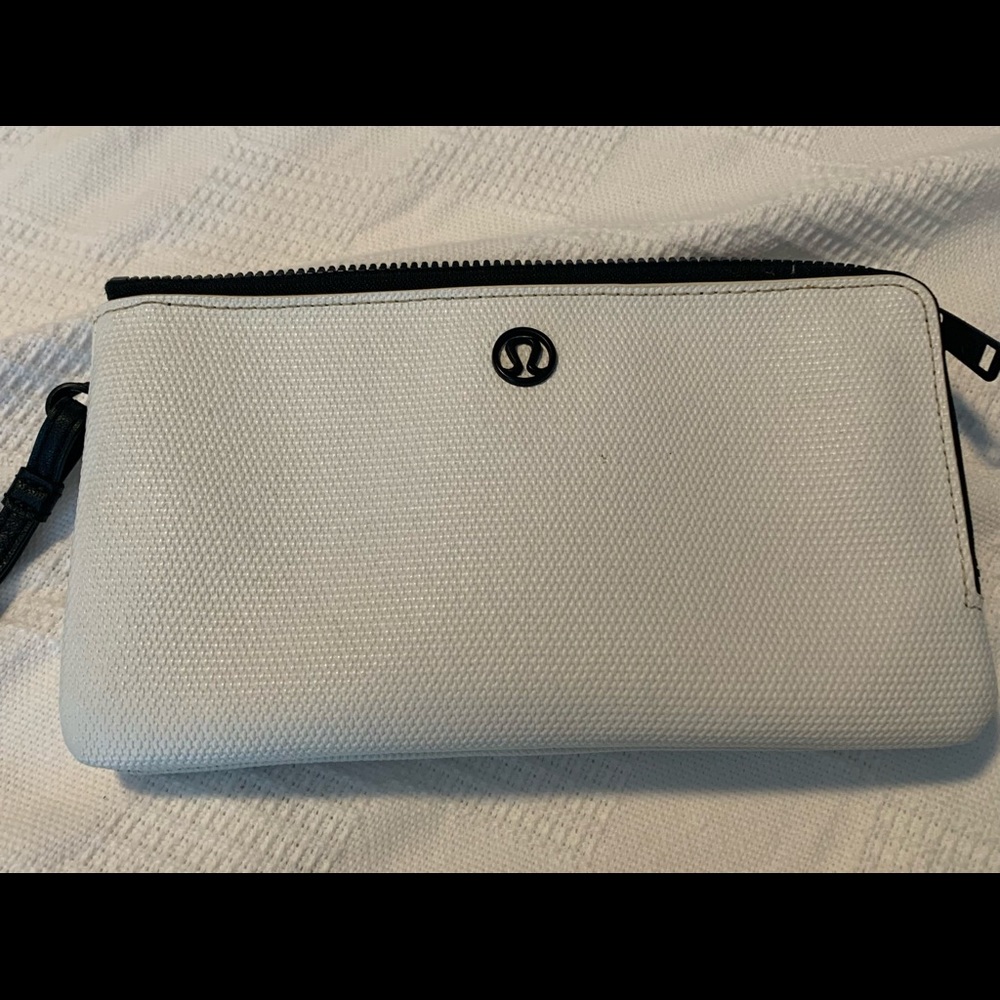 Lululemon white wristlet